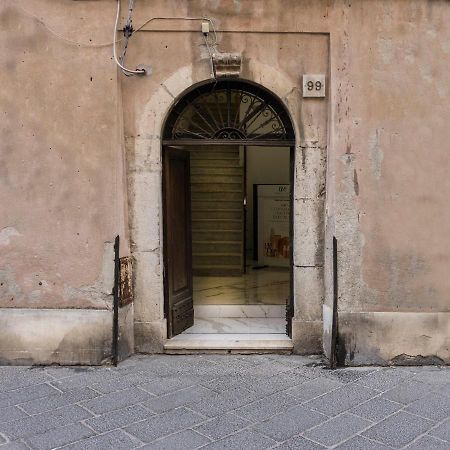 Alex Charme Central Apartments - Corso Umberto Taormina Exterior foto